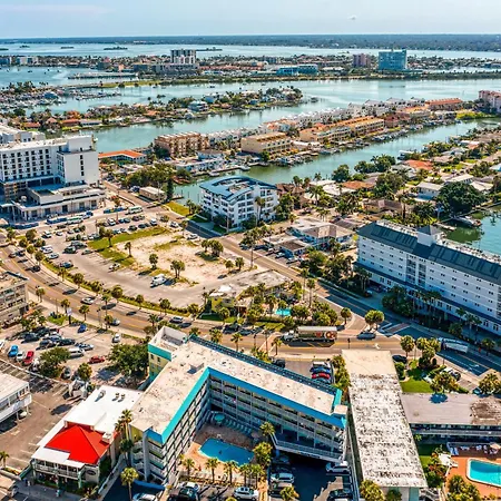 Pelican Pointe Clearwater Beach Room photo
